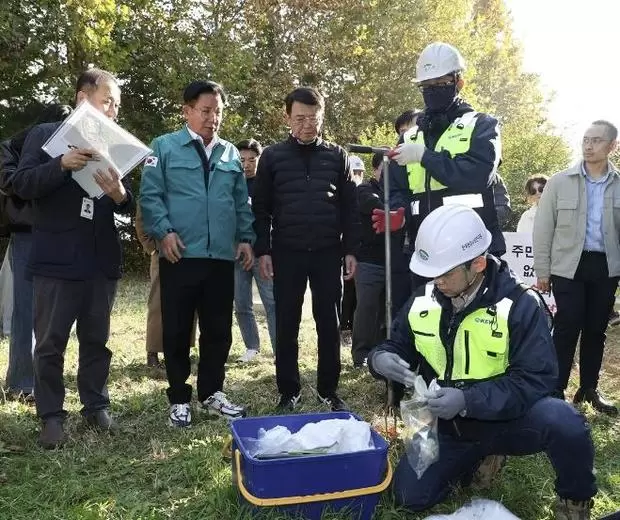 메인사진